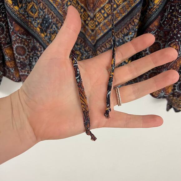 Free People Little Runaway Medallion Blouse Top Women Size Medium - Picture 6 of 11